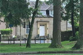 Allerton - Victorian Character Home in Stirling